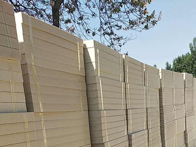 如何鉴别挤塑板质量好坏?