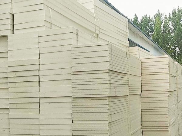 如何区分挤塑板和聚苯板？